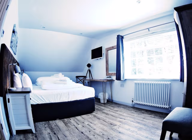 Room 4 (Not Dog Friendly Room)