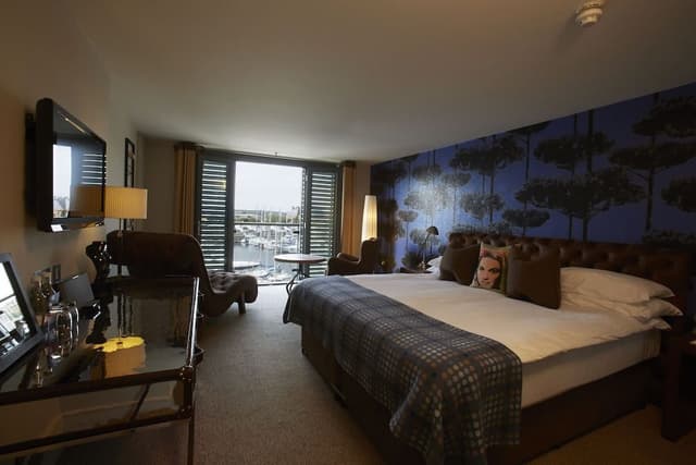 Luxury Double Room, 1 King Bed, Marina View