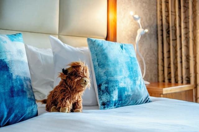 King Deluxe Guest Room