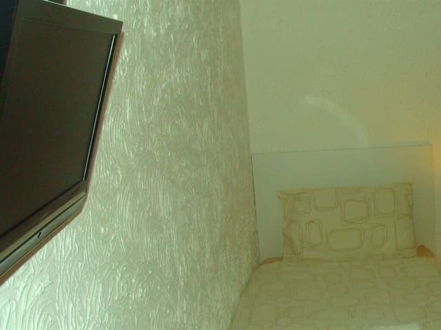 Double Room, Ensuite (Small)