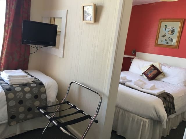 Family Room, Ensuite (1 child)