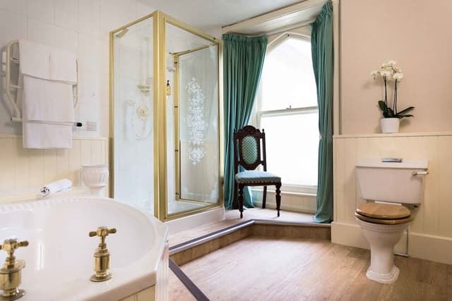 Superior Double Room (Master )