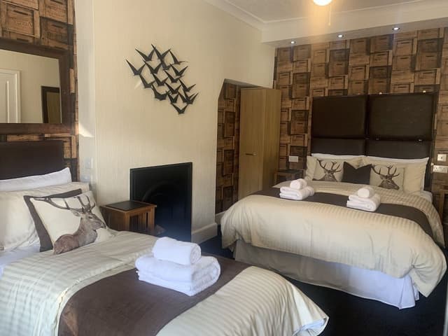 Triple Room