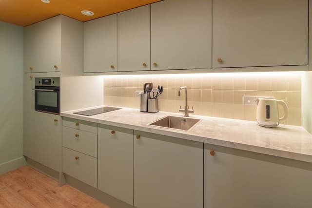 2 Bedroom Apartment (5 people)