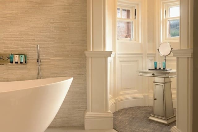 Castle Suite
