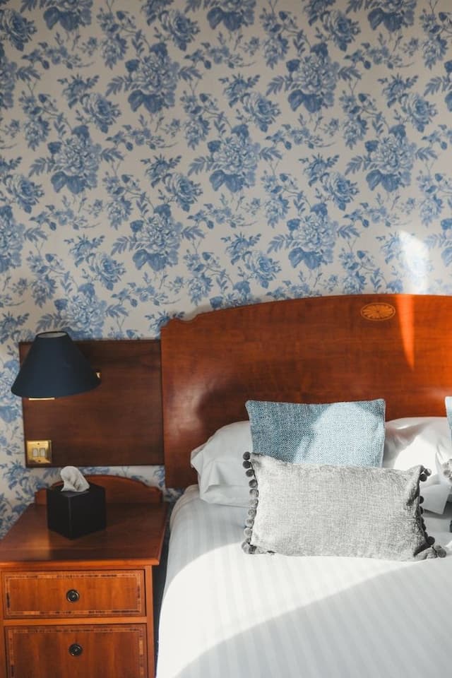 Honeymoon Room, Garden View