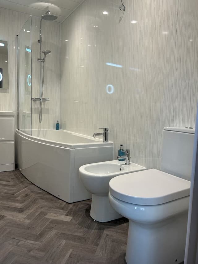 Luxury Superking/Twin En-suite Room