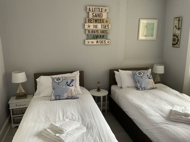 Double or Twin Room (Sandy Beach)