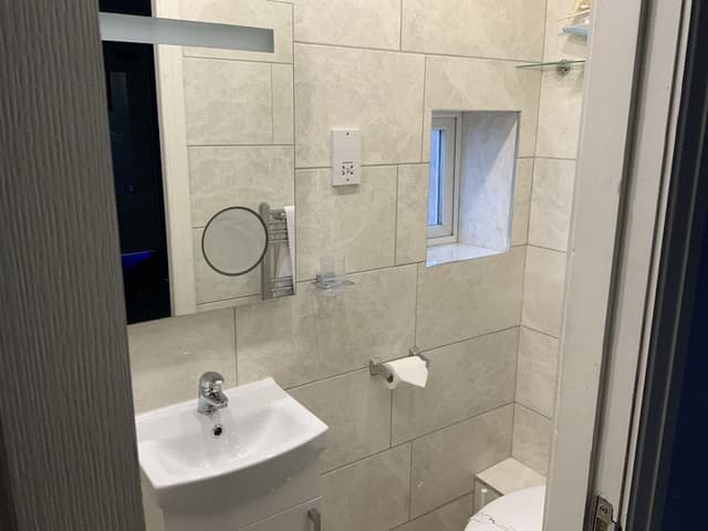 Double or Twin Room (Sandy Beach)