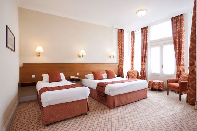 Family Triple Room (2 Adults + 1 Child)