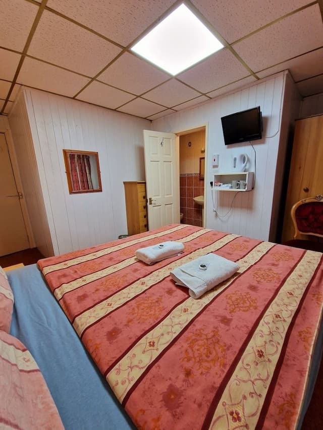 Superior Double Room, Ensuite