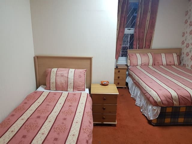 Standard Triple Room, Ensuite