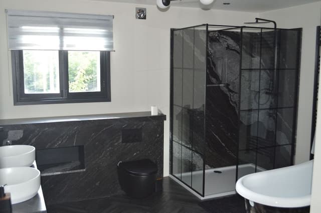 Deluxe Double Room with Bath