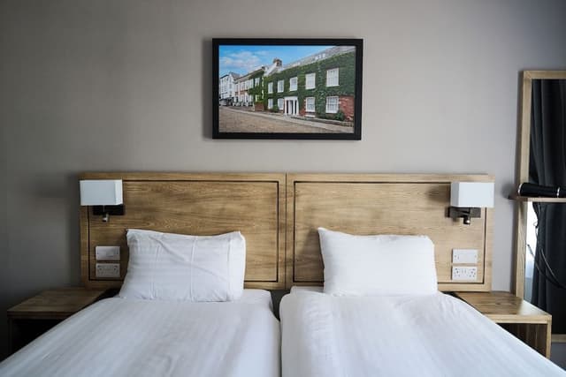 Twin Room