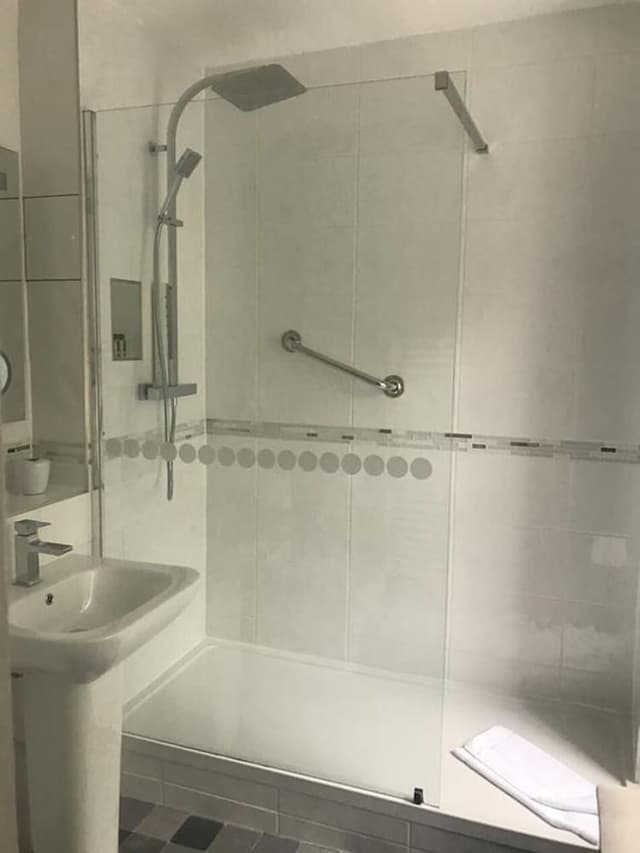 Classic Double Room, Ensuite