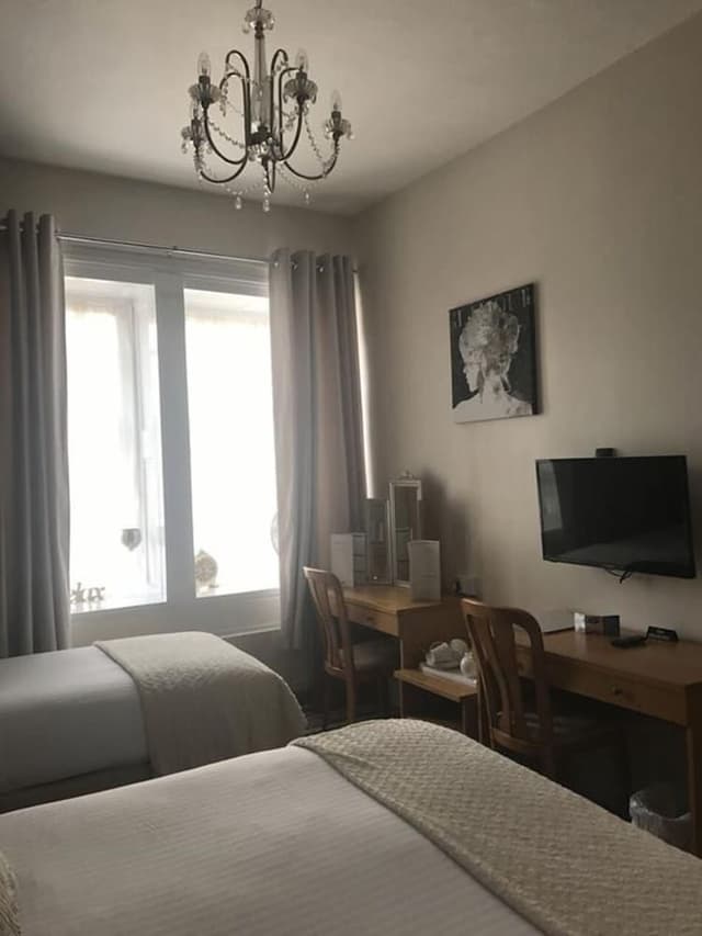 Triple Room, Ensuite