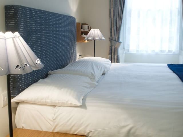 Classic Double Room, Ensuite