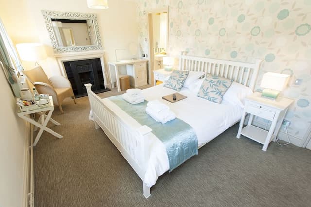 Classic Double Room, Ensuite