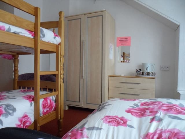 Quadruple Room, Ensuite (2 adults + 2 children)