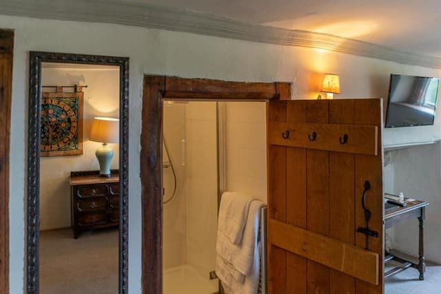 Classic Twin Room, 2 Twin Beds, Ensuite (Abbots)