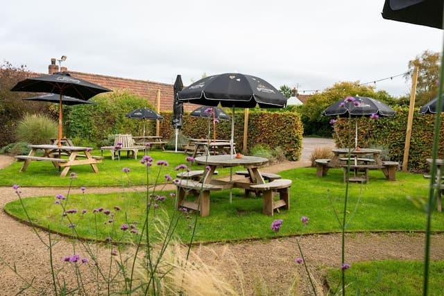 Standard Double Room, 1 Double Bed, Ensuite, Garden View