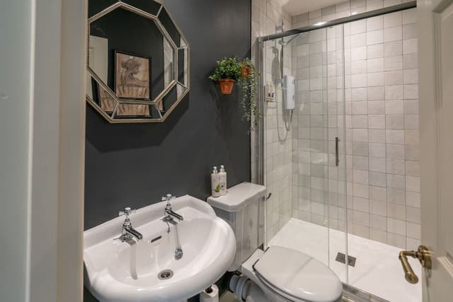 Standard Double Room, 1 Double Bed, Ensuite, Garden View