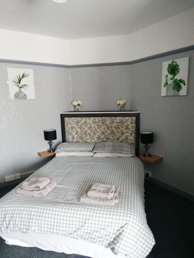 Standard Double Room, Ensuite