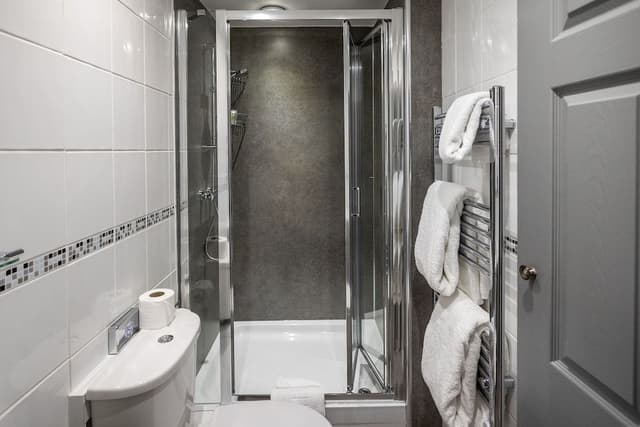 Superior Triple Room, Ensuite, Sea View