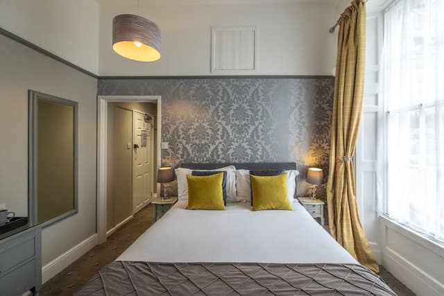 Executive Double Room, Ensuite (Inland View)