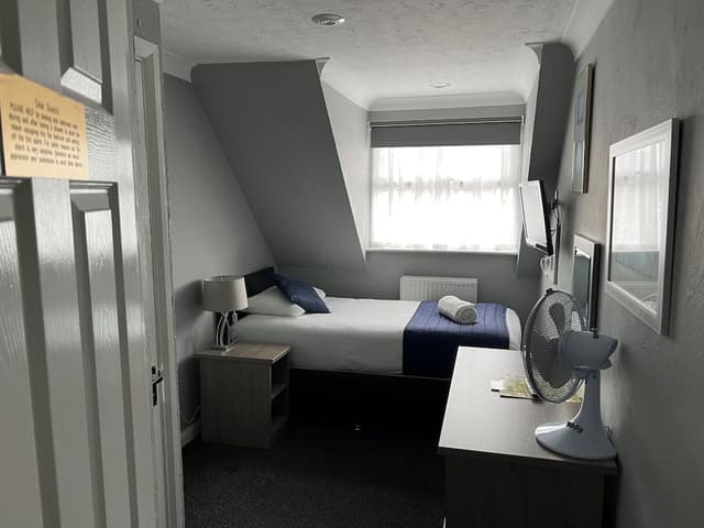 Single Room