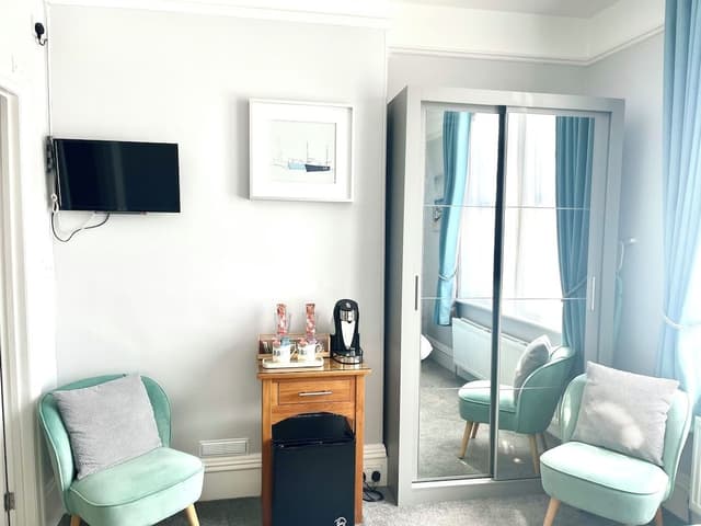 Luxury Double Room, 1 King Bed, Room 5
