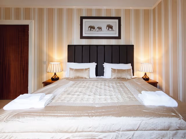 Double or Twin Room, Ensuite