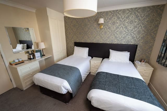 Twin Room, 2 Twin Beds
