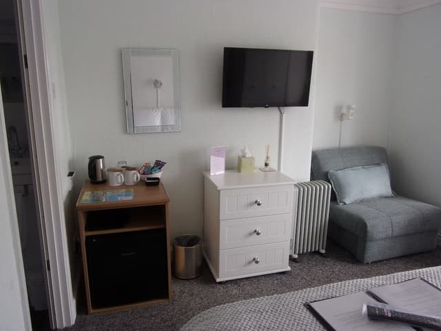 Family Room, Ensuite, Harbor View (Second Floor)