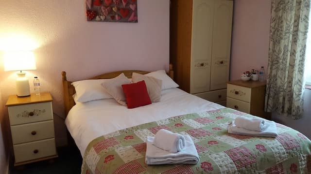 Double Room (Room 4)