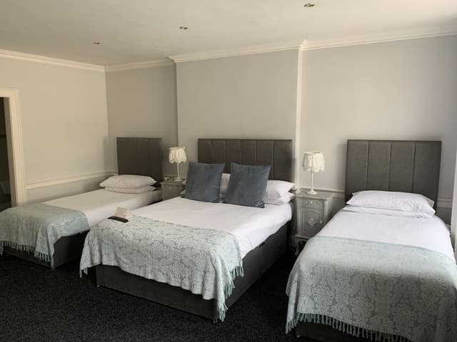 Quadruple Room, Ensuite