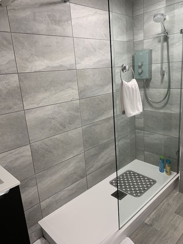 Standard Triple Room, Shared Bathroom