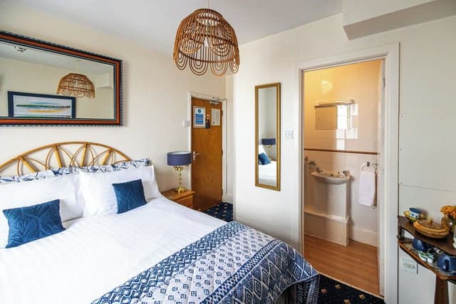 Double Room, Sea View (Second Floor)