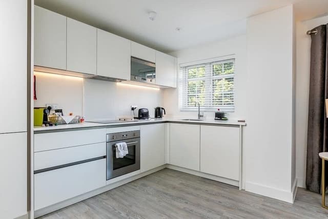 One Bedroom Lux Apartment