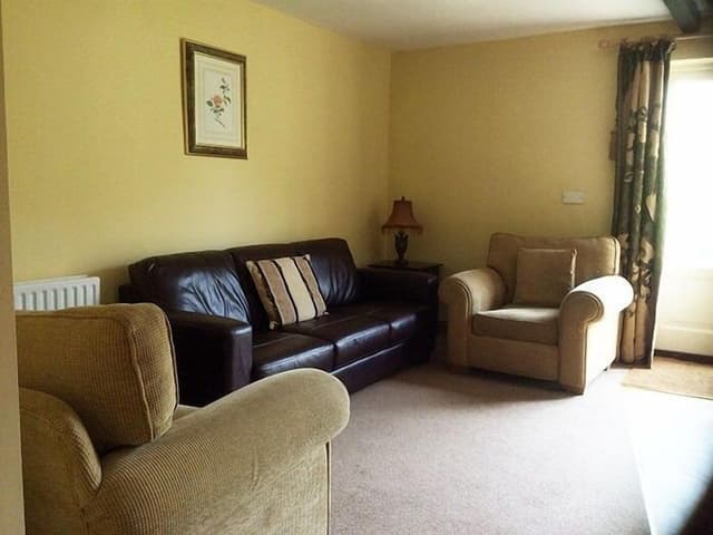 Superior Bungalow, Private Bathroom, Garden View (Carrot Cottage)