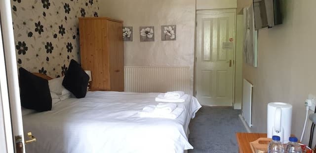 Double Room, Ensuite