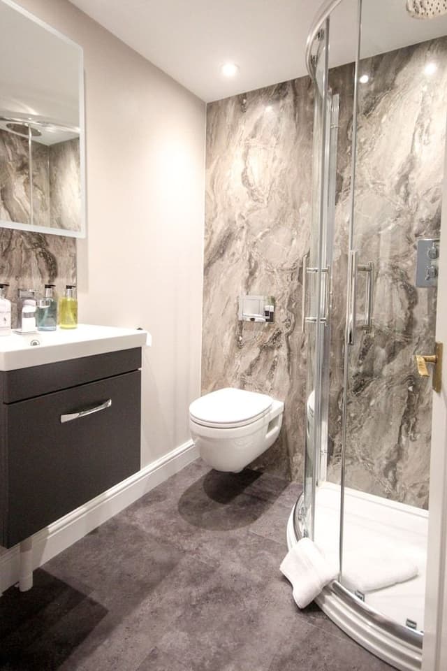 Double Room (Goose Lane)