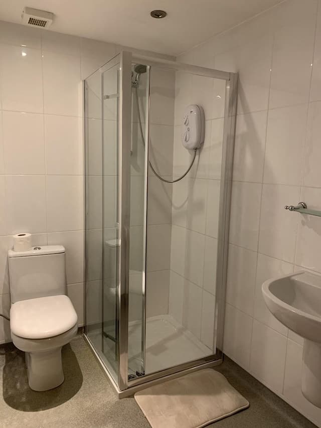Standard Twin Room, Ensuite