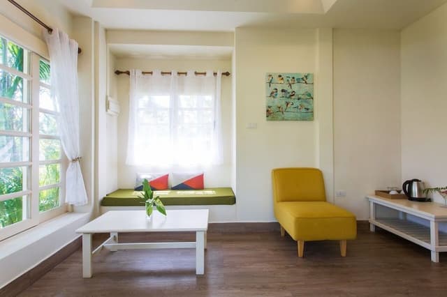 1 Bedrooms Villa