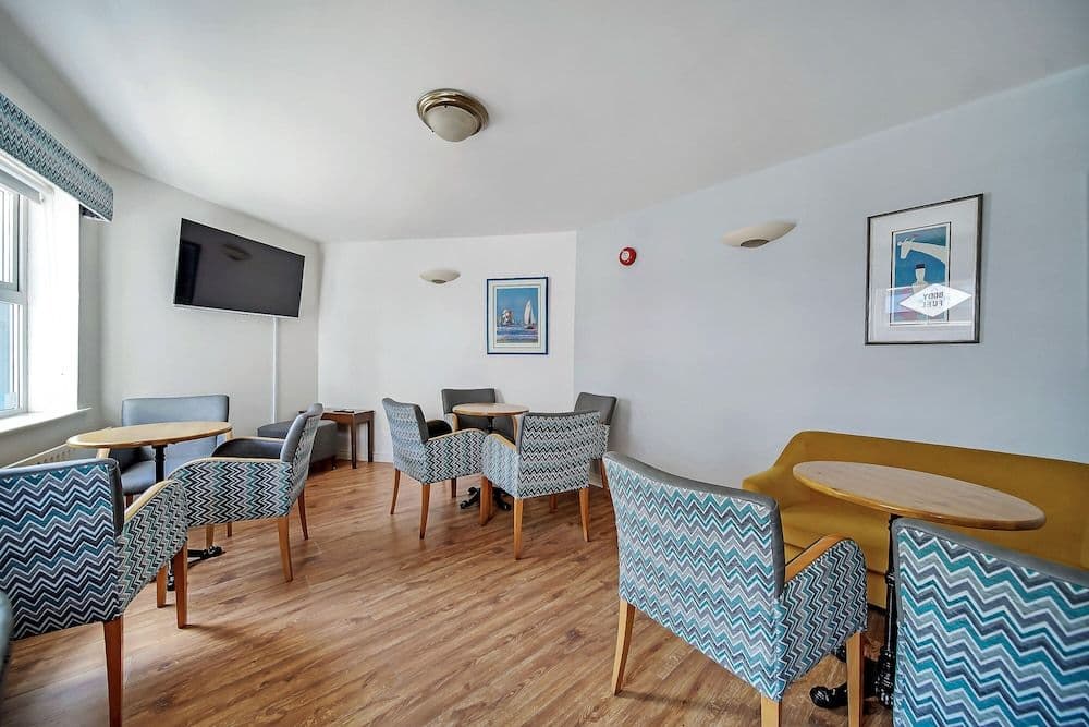 The Iona Inn - Guest house