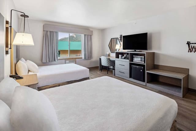 Standard Room, 2 Queen Beds, Accessible