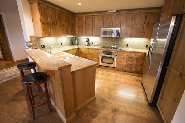 Luxury Condo, 2 Bedrooms