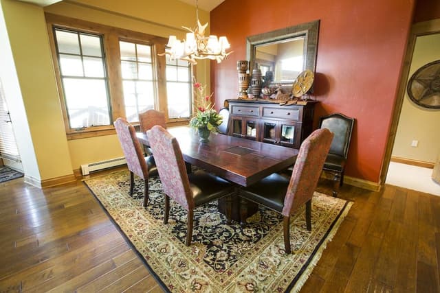 Luxury Condo, 2 Bedrooms (C303)