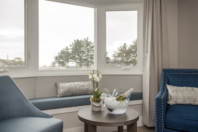 Premium Room, 1 Queen Bed