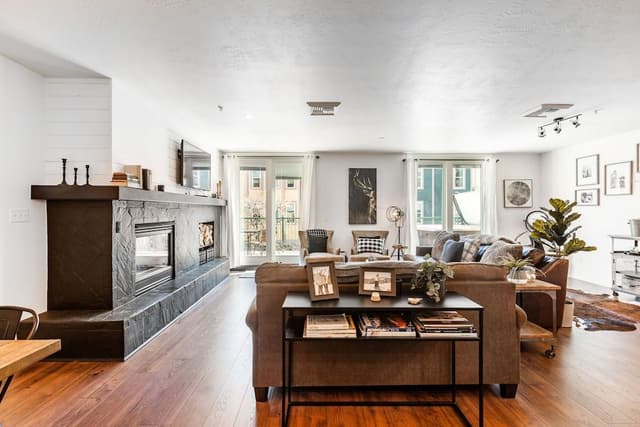 2-Bedroom Condominium with Spa #209
